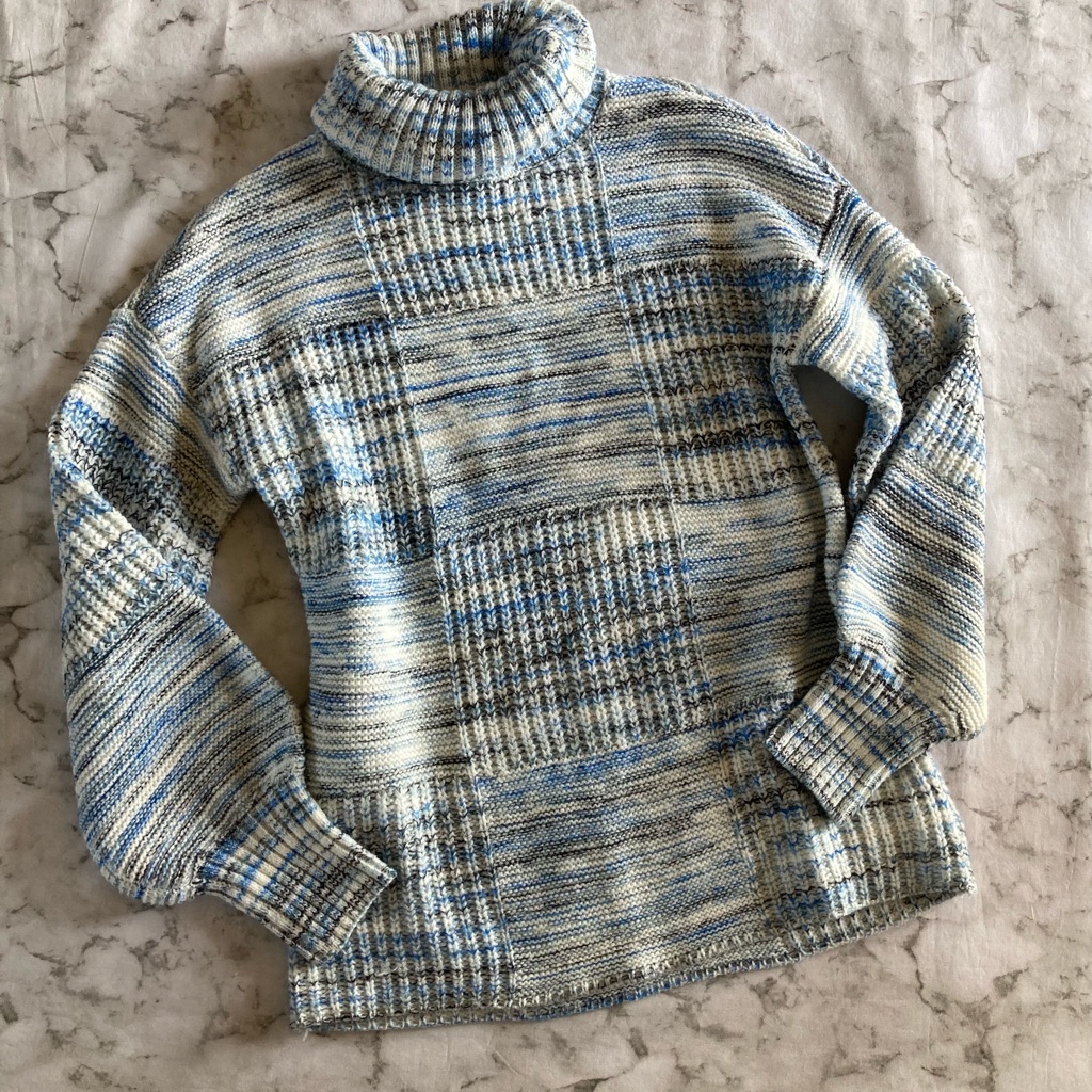 Foldable Turtleneck Sweater Blue Gray Black And White Size M